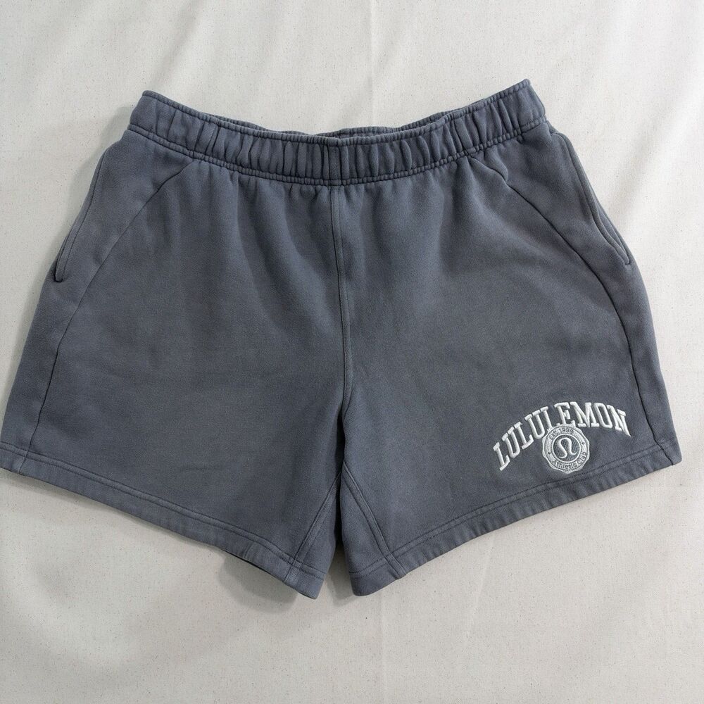 Women’s Lululemon Scuba Mid-Rise Oversized 6" Graphic Shorts Sz Large Solar Grey